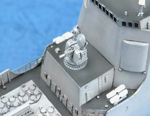 Trumpeter 04530 PLA Navy Type 052C DDG-170 LanZhou 1/350 – zdjęcie 9