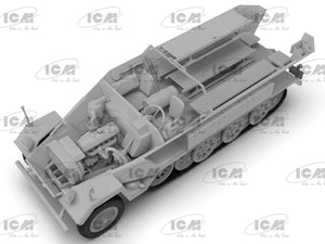 ICM 35113 Krankenpanzerwagen Sd.Kfz. 251/8 Ausf А, livery variant for the Eastern Front, 1941-42 1/35 – image 7