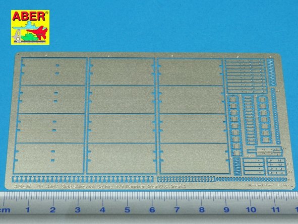 Aber 35A107 Side skirts for german tanks Sd. Kfz. 171 Panther Ausf. D and Ausf. A. 1/35 – image 2