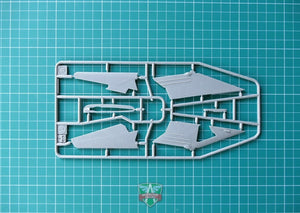 Modelsvit 72017 Sukhoi Su-17 Early version 1/72 – zdjęcie 7