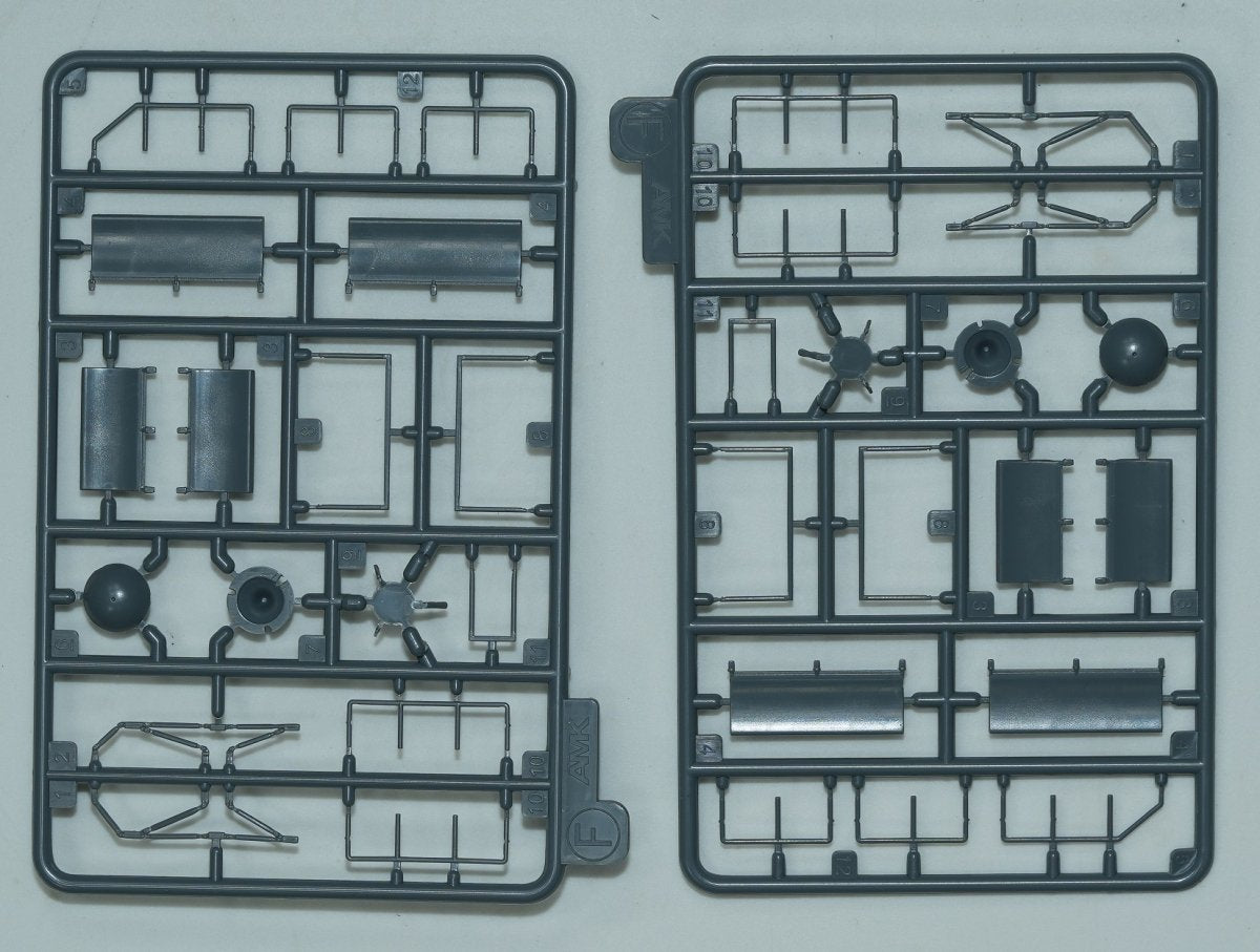 AMK 88010 Mi-17 Hip Early 1/48 – immagine 7