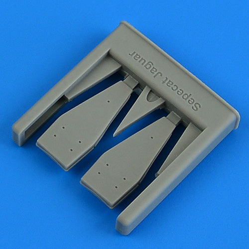 Quickboost QB49172 Sepecat Jaguar GR.1/GR.1a bases for chaff and flare dispensers AIRFIX 1/48