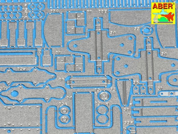 Aber 16050 Tiger I, Ausf.E – Middle version (Basic set) 1/16 – immagine 6