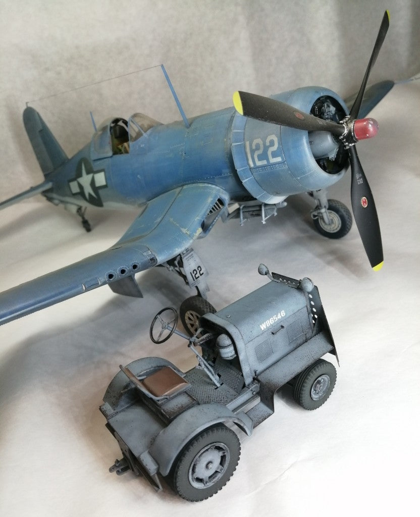 Thunder Model 32001 US Tug Clarktor-6 Mill-33 The heavy duty airfield tractor 1/32 – immagine 5