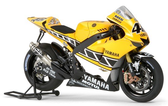 Tamiya 14114 Yamaha YZR-M1 50th Anniversary 1/12 – zdjęcie 2