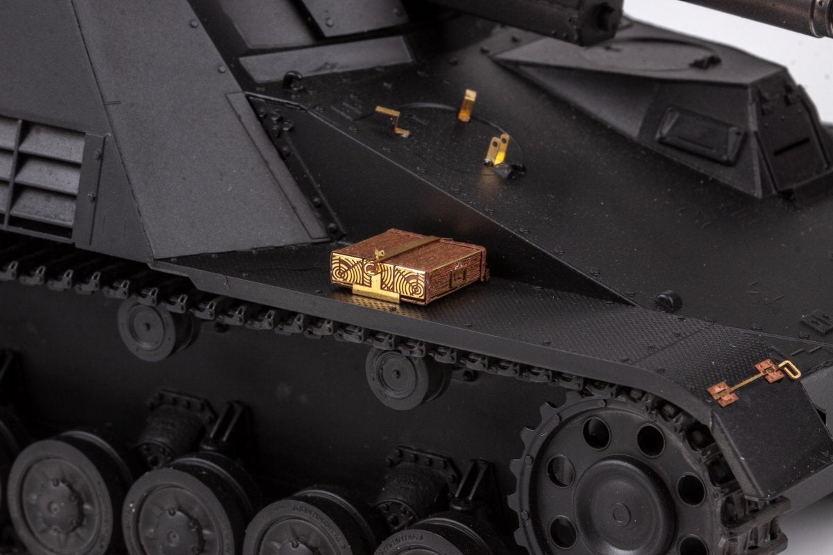Eduard 36506 Sd. Kfz. 164 Nashorn BORDER MODEL 1/35 – zdjęcie 3