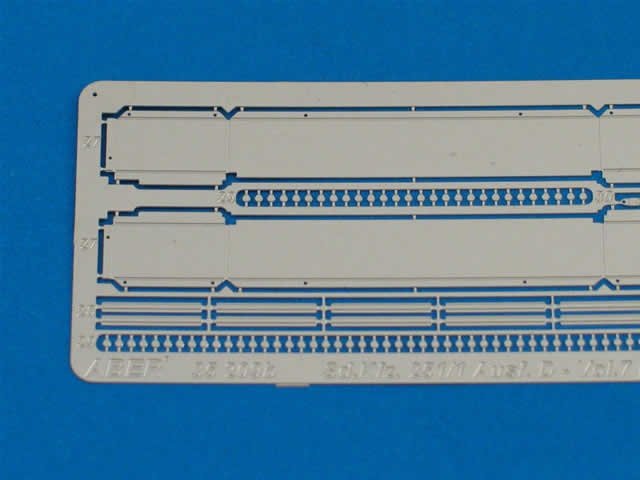 Aber 35209 Armoured personnel carrier Sd.Kfz. 251/1 Ausf. D - vol. 7 - additional set - back seats and boxes 1/35 – zdjęcie 3