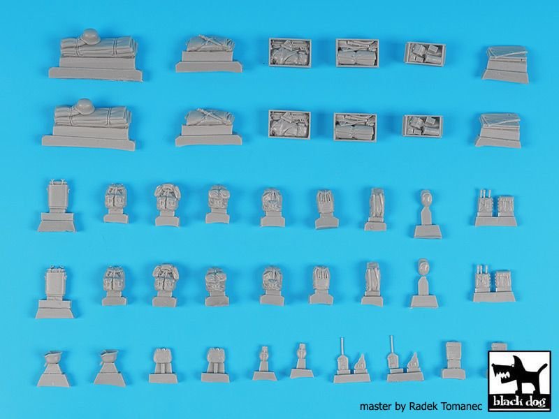Black Dog T35232 German WW 2 equipment accessories set 1/35 – image 3
