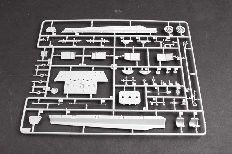 Trumpeter 01537 German E-50 Flakpanzer 1/35 – imagen 4