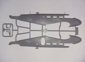 ICM 48185 C18S, American Passenger Aircraft 1/48 – image 8