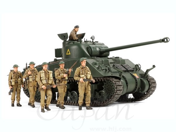Tamiya 25174 British Tank Sherman VC Firefly (w/6 Figures) 1/35 – Bild 2