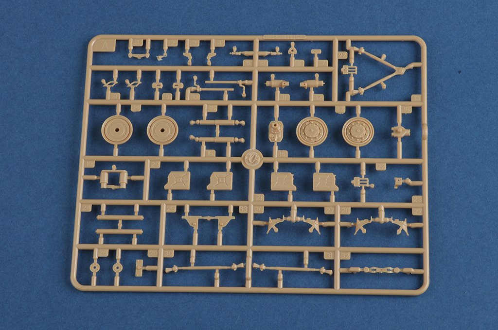 Hobby Boss 85522 LKW 7t mil gl 1/35 – image 13