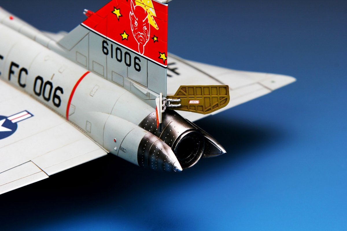 Meng Model DS-003 F-102A (CASE X) 1/72 – zdjęcie 4