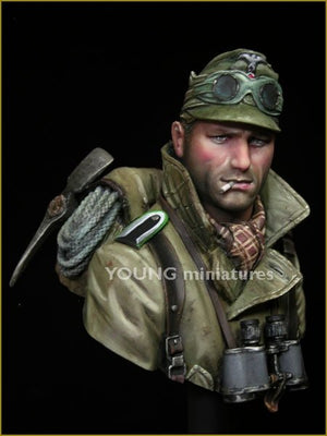 Young Miniatures YM1836 GERMAN GEBIRGSJAGER 1942 1/10 – zdjęcie 8