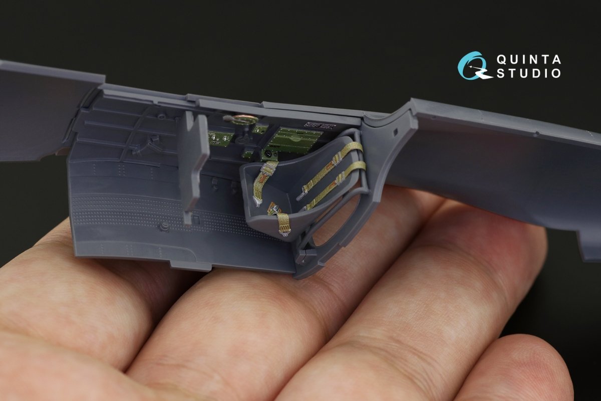 Quinta Studio QD48250 H75 M/N/O Hawk 3D-Printed &amp;amp; coloured Interior on decal paper (Clear Prop) 1/48 – zdjęcie 8