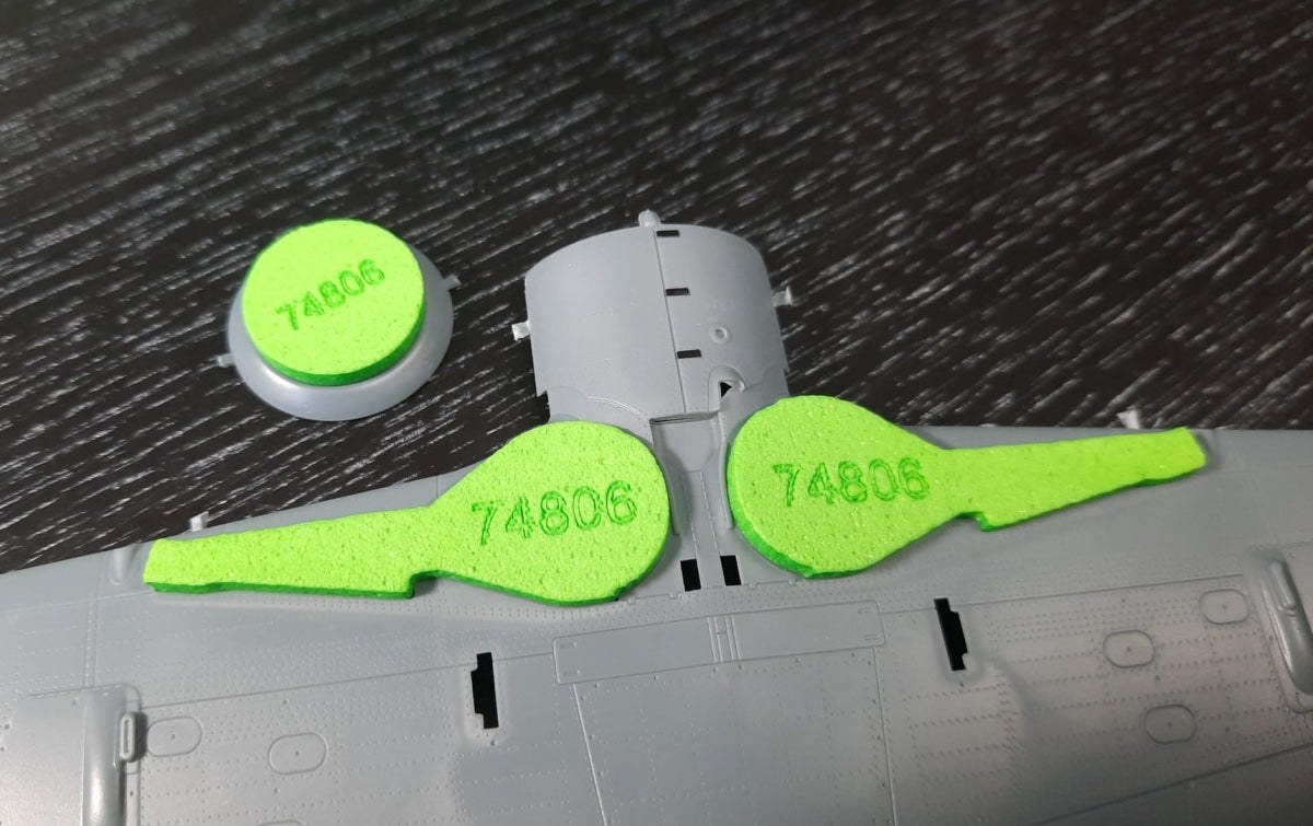 Omask 74806 Fw 190 A-7/A-8/F wheel bay plugs (for Eduard) 1/48 – image 2