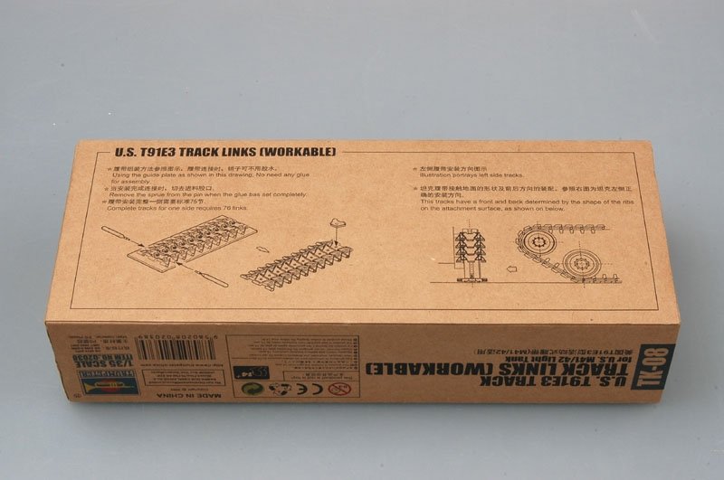 Trumpeter 02038 U.S. T91E3 track for U.S. M41/42 light tank 1/35 – zdjęcie 2
