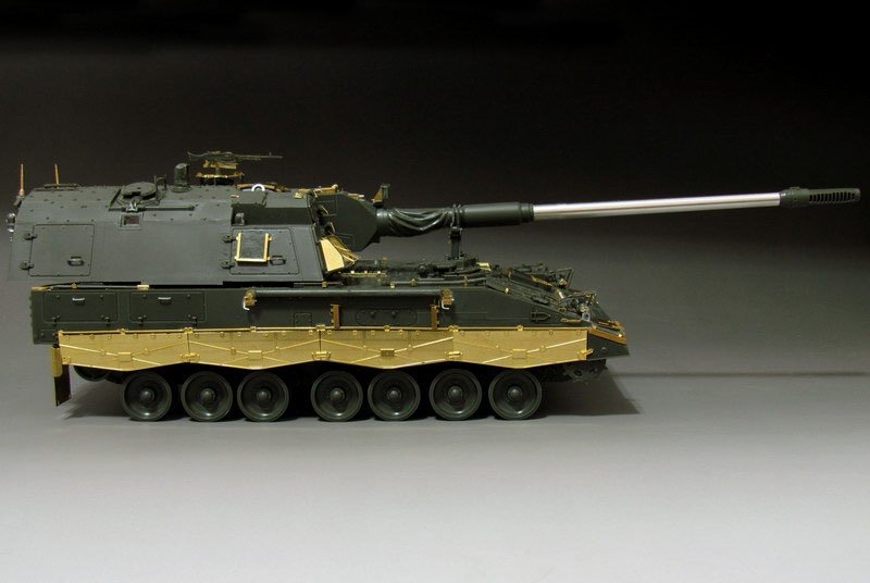 Voyager Model PEA342 Modern German PzH2000 Side skirts (For MENG TS-012) 1/35 – image 4