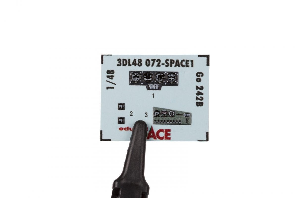 Eduard 3DL48072 Go 242B SPACE ICM 1/48 – image 3