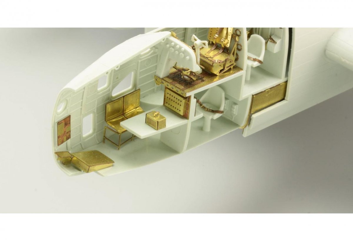 Eduard 73561 Halifax B Mk. III interior REVELL 1/72 – zdjęcie 4