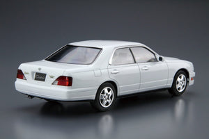 Aoshima 05666 Nissan Y33 Cedric/Gloria Gran Turismo ultima &amp;#39;95 1/24 – image 3