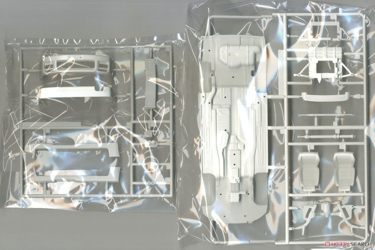 Fujimi 046136 ID-147 Nissan Stagea Autech Version 260RS / 25X Four 1/24 – image 4