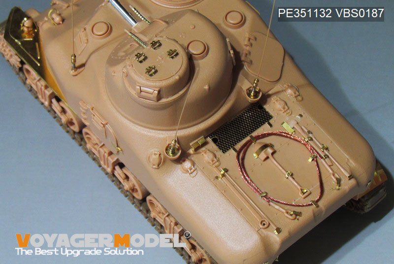 Voyager Model PE351132 WWII US M3A1 Lee Medium Tank basic (For TRUMPETER 63516) 1/35 – image 4