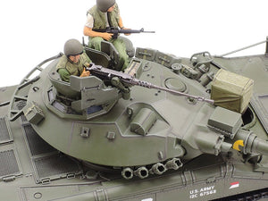 Tamiya 35365 U.S. Airborne Tank M551 Sheridan (Vietnam War) 1/35 – Bild 5
