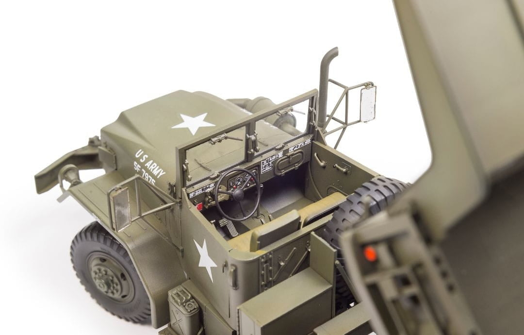 AFV Club 35322 M51A2 5-ton Dump Truck 1/35 – zdjęcie 4