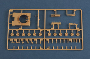 Hobby Boss 82928 2S19-M2 Self-propelled Howitzer 1/72 – image 6