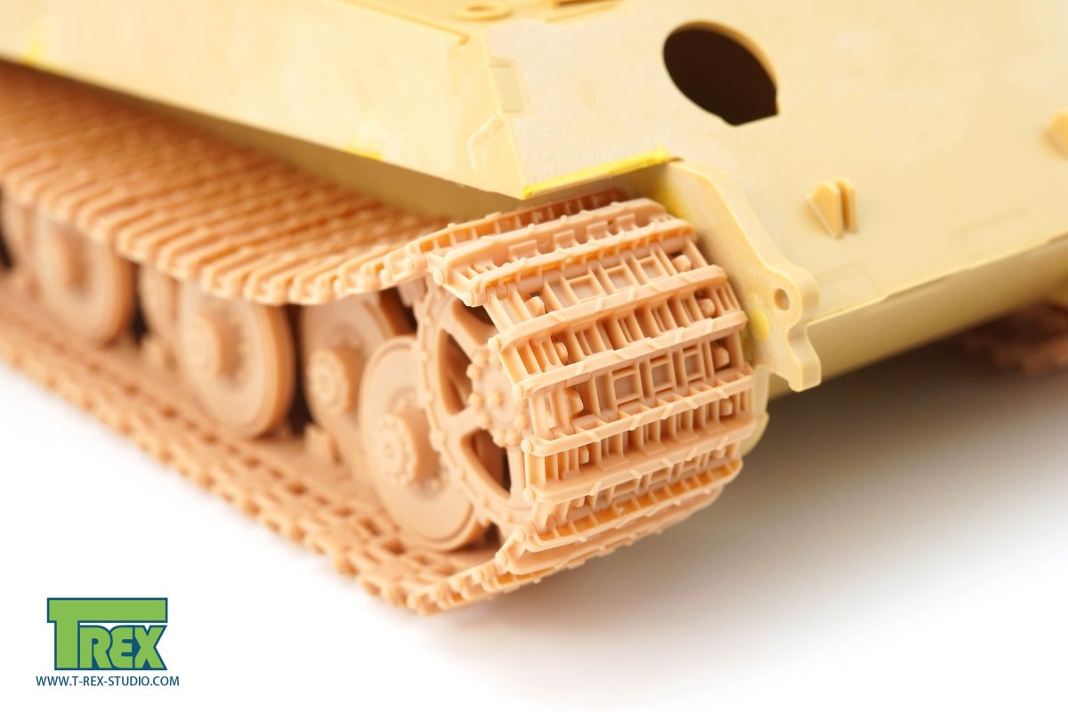 T-Rex Studio TR84011 Porsche Jagdtiger Tracks 1/48 – image 4