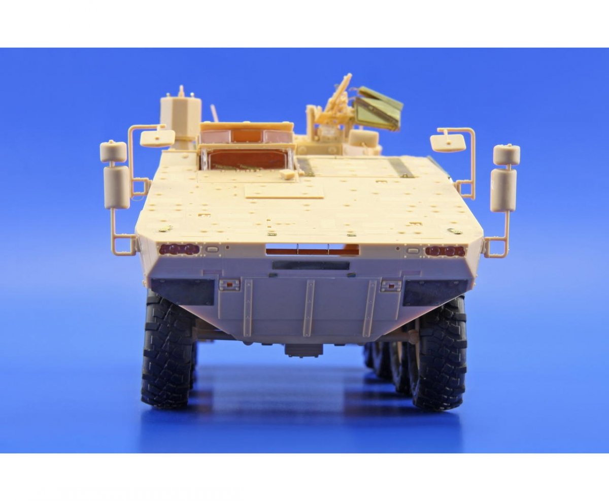 Eduard 36215 Boxer MRAV 1/35 Hobby Boss – zdjęcie 19