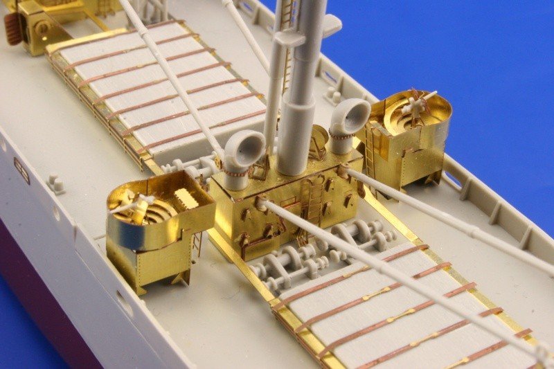 Eduard 53017 Liberty Ship 1/350 Trumpeter – zdjęcie 10
