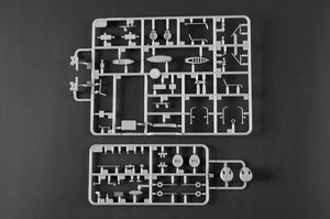 Trumpeter 05367 HMS Argonaut 1/350 – image 18