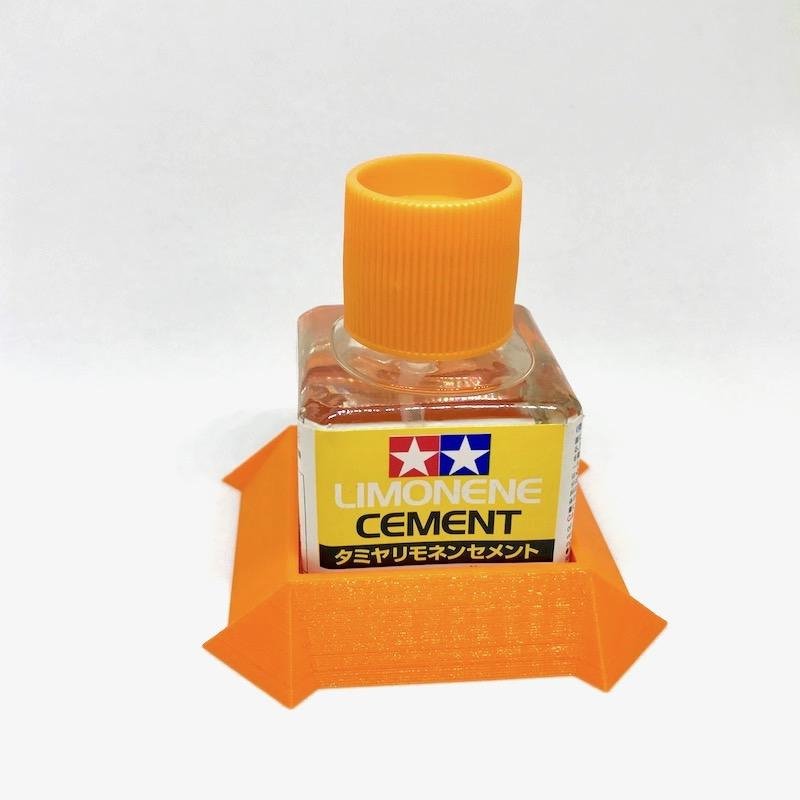 Ultimate Modelling UMP072 Ultimate Glue Bottle Holder (for Tamiya) Orange – Bild 2