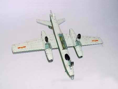 Trumpeter 01604 Ilyushin IL-28 Beagle 1/72 – zdjęcie 4