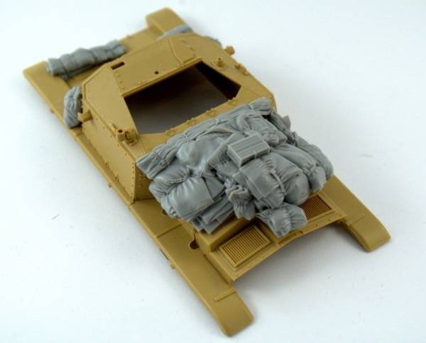 Panzer Art RE35-551 Stowage set for SPG “Semovente” M40-75/18 1/35 – zdjęcie 2