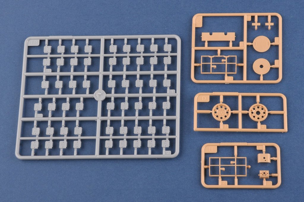 Hobby Boss 84515 Soviet BT-2 Tank (mid) 1/35 – zdjęcie 7