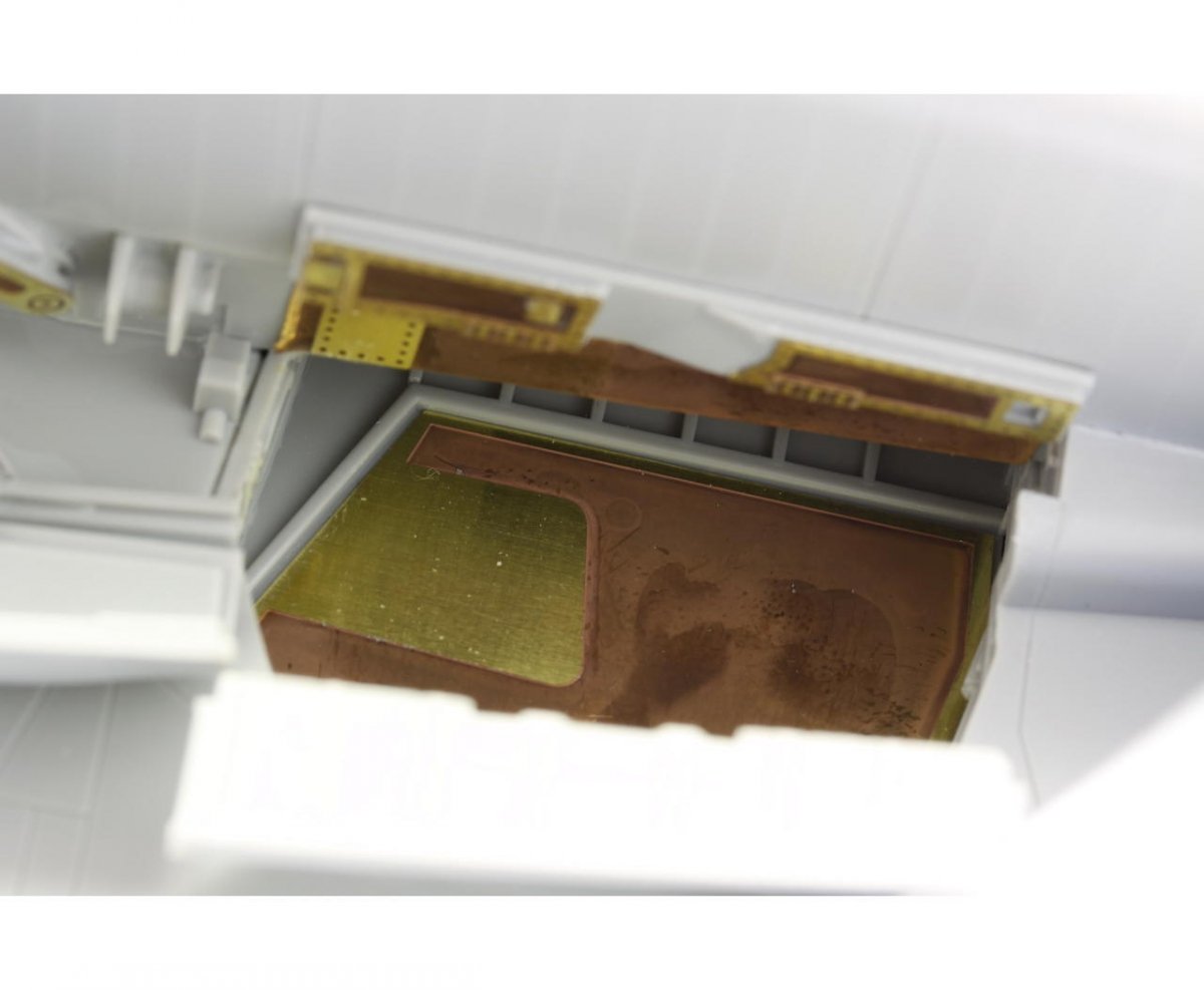 Eduard 32310 F-14D undercarriage 1/32 TRUMPETER – zdjęcie 5