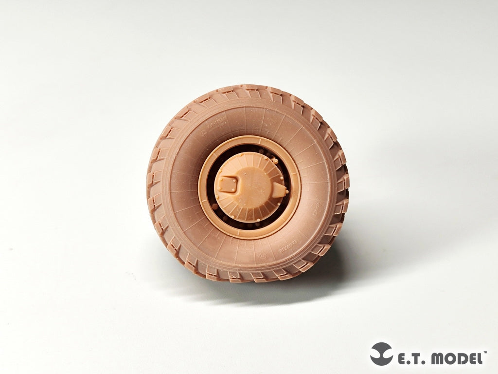 E.T. Model P35-154 Russian GAZ-233014 STS TIGER Armored High-Mobility Vehicle Sagged Wheels For Meng Kit 1/35 – Bild 11