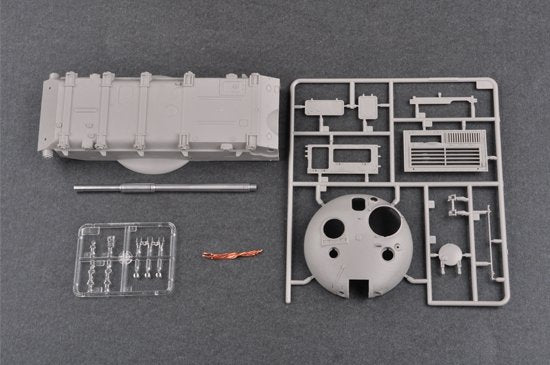 Trumpeter 01550 Russian T-62 Mod.1975 With KMT-6 Mine Plow 1/35 – image 11