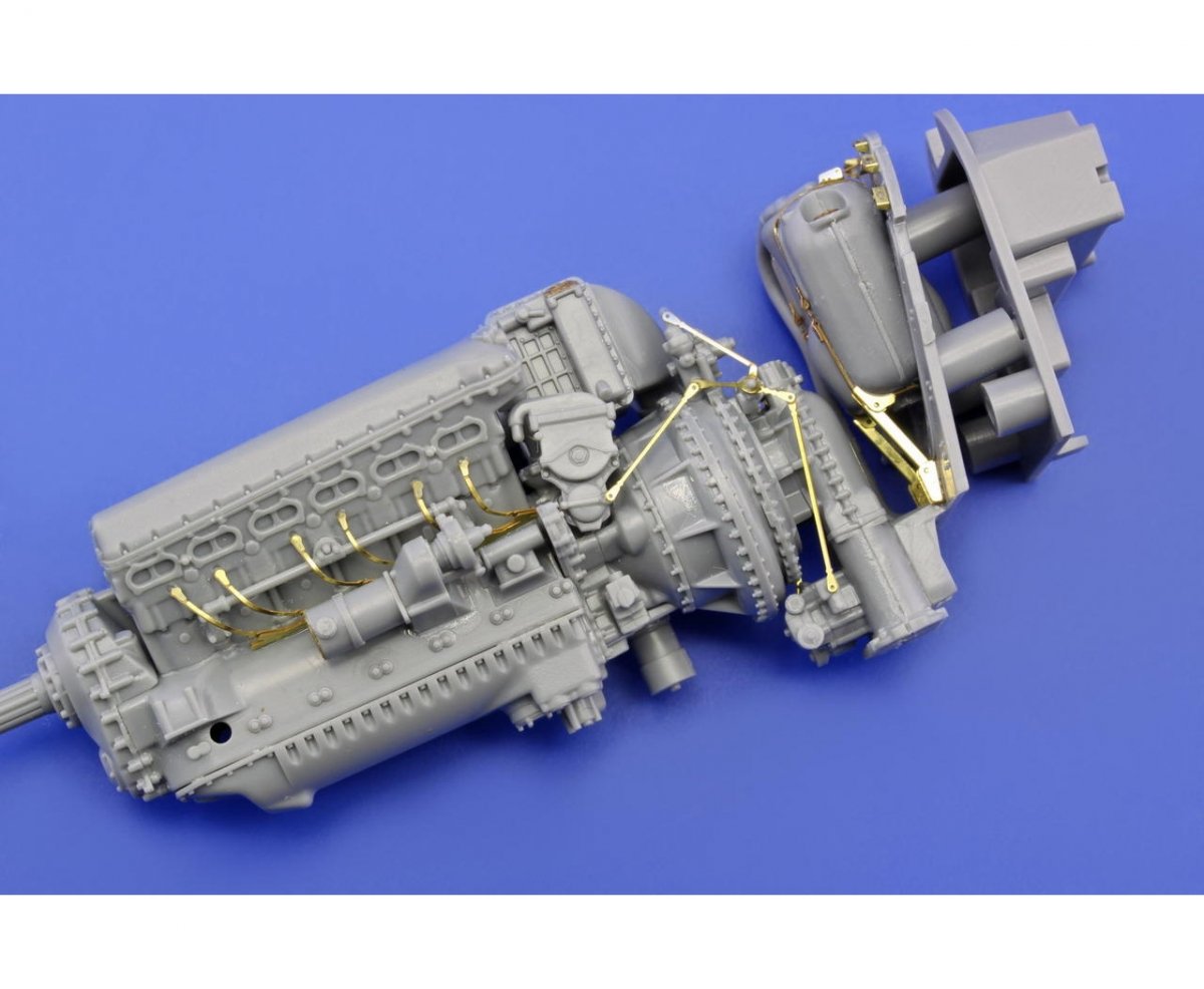 Eduard 32307 P-51D engine 1/32 Tamiya – image 2