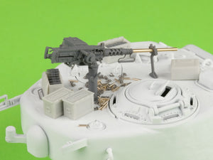 Master GM-35-063 Browning M2HB .50 cal (12.7mm) - machine gun with tank mount - WWII period (early M23 cradle with early ammo rack) 1/35 – image 18