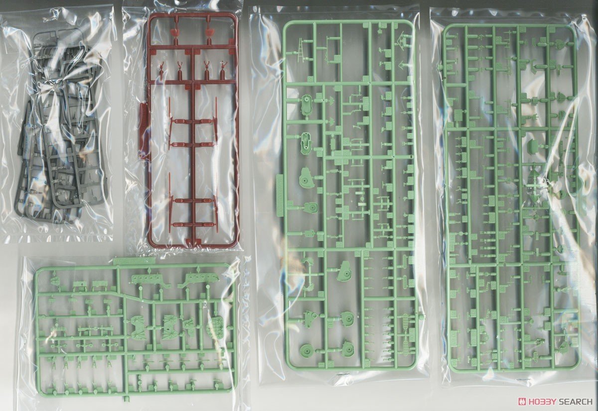 Fujimi 451671 KG-42 Japanese Navy Aircraft Carrier Katsuragi Full Hull 1/700 – image 4