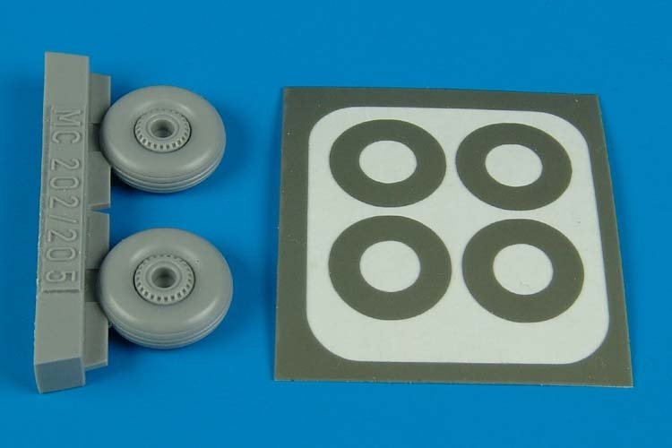 Aires 4493 Macchi MC 202/205 wheel & paint masks 1/48 Other