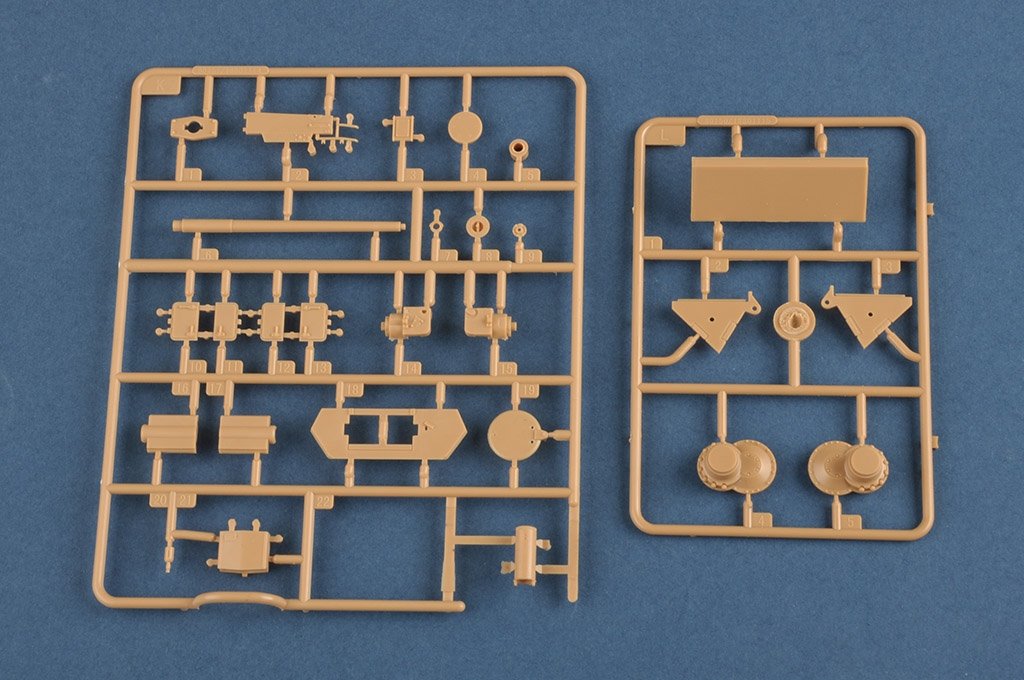 Hobby Boss 80151 German Type III/IV Hybrid Chassis Tank Small Turret 1/35 – zdjęcie 7