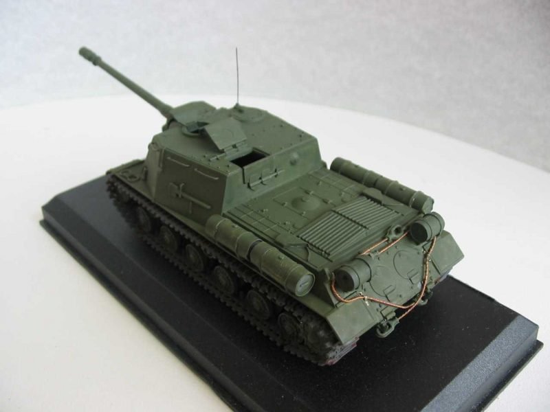 PST 72007 Self-propelled assault gun JSU-152-1 1/72 – zdjęcie 5