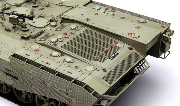 Meng Model SS-003 Achzarit Israel Heavy Armored Personnel Carrier (1/35) – image 7