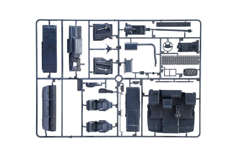 Italeri 3916 MAN TGX XXL D38 1/24 – image 8
