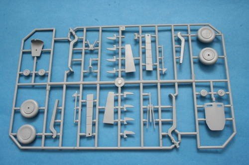 Specjal Hobby 32004 239 Buffalo Taivaan Helmi over Finland 1/32 – zdjęcie 5